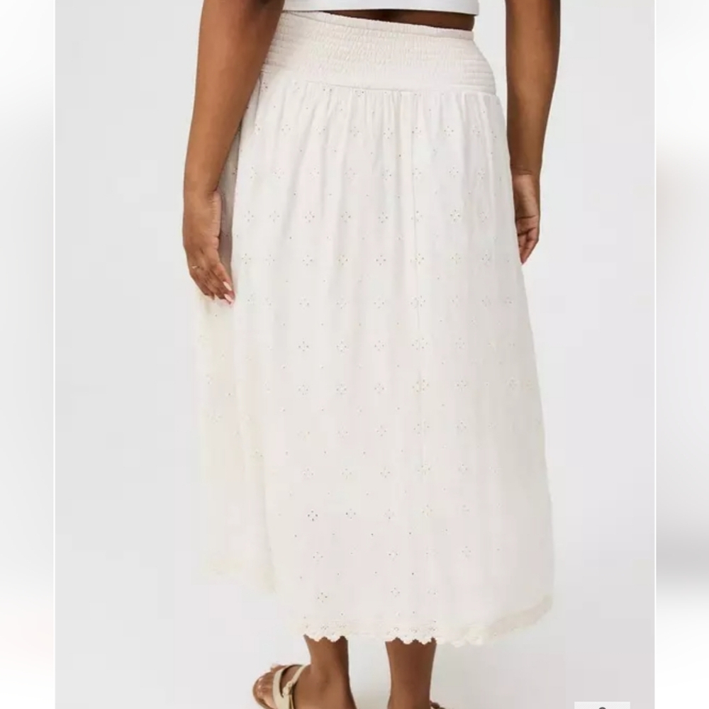 NWT Torrid Natural Smocked Tea Length Skirt - Picture 3 of 6